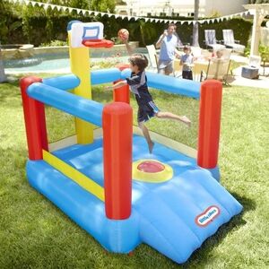 SOLD!!! Llitte tikes slam & dunk Inflatable Bounce House with Blower